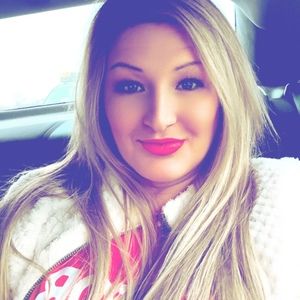 Meet your Posher, Kimberly